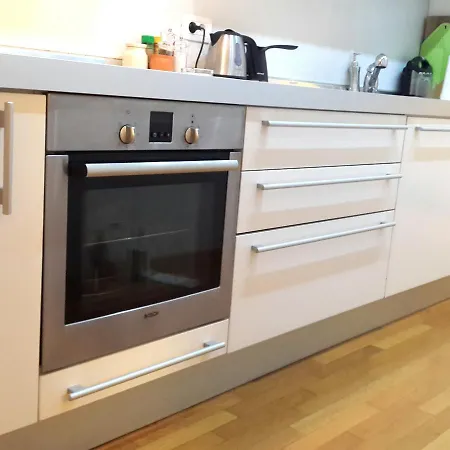 Lux 70 M² Apt. & Free Garage Parking Lublaň
